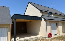 Carport toit plat avec habillage joint debout aluminium Changé