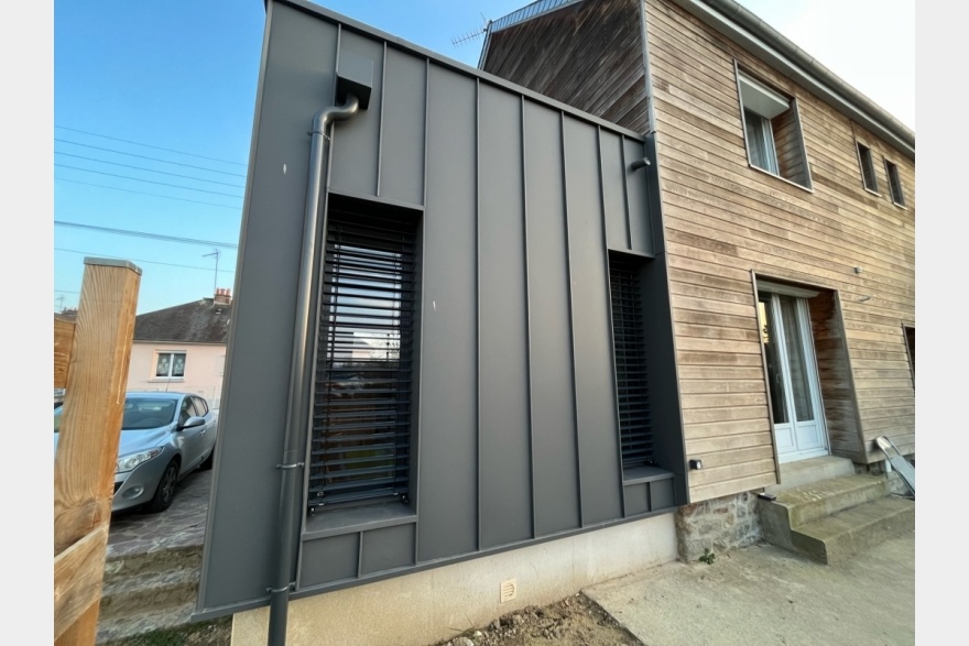 Extension bois bardage gris sombre Mayenne